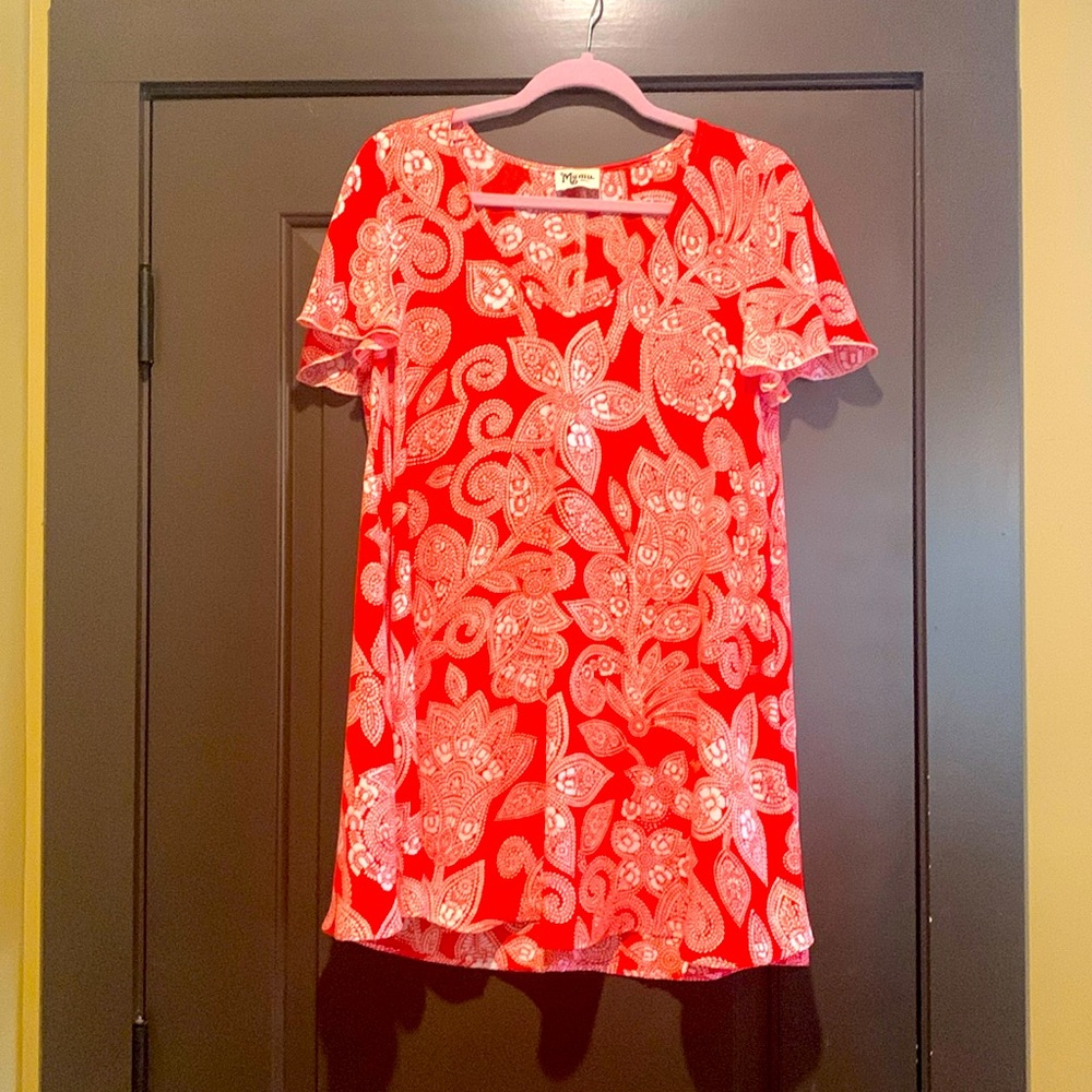 Show Me Your Mumu size Small. Mini dress with scoop neck. Floral print.